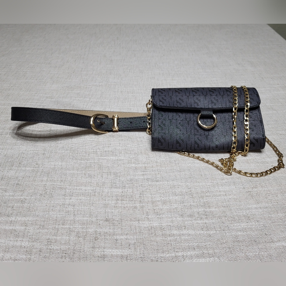 Steve Madden‎ Black and Gold Textured Crossbody Bag
